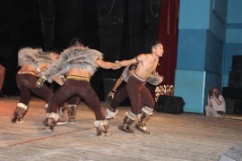 Государственный чукотско-эскимосский ансамбль выступил в Биробиджане (17)